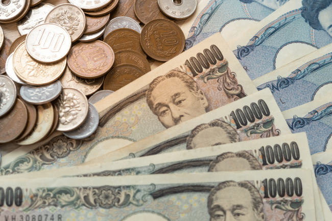 1 Japanese Yen Notes and Coins