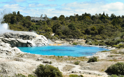 rotorua-thermal-lake